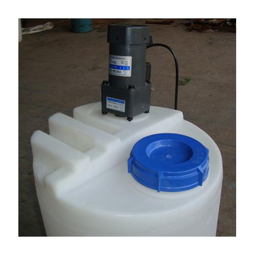 四川加药桶生产厂家城都可安装计量泵加药箱价