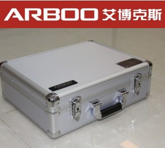 深圳市艾博克斯箱包有限公司