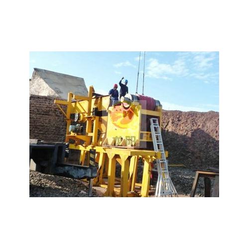 PE900x1200顎式破碎機